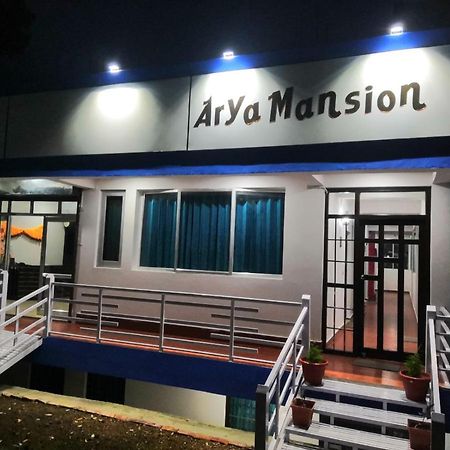 Arya Mansion Hotel Lansdowne Eksteriør billede